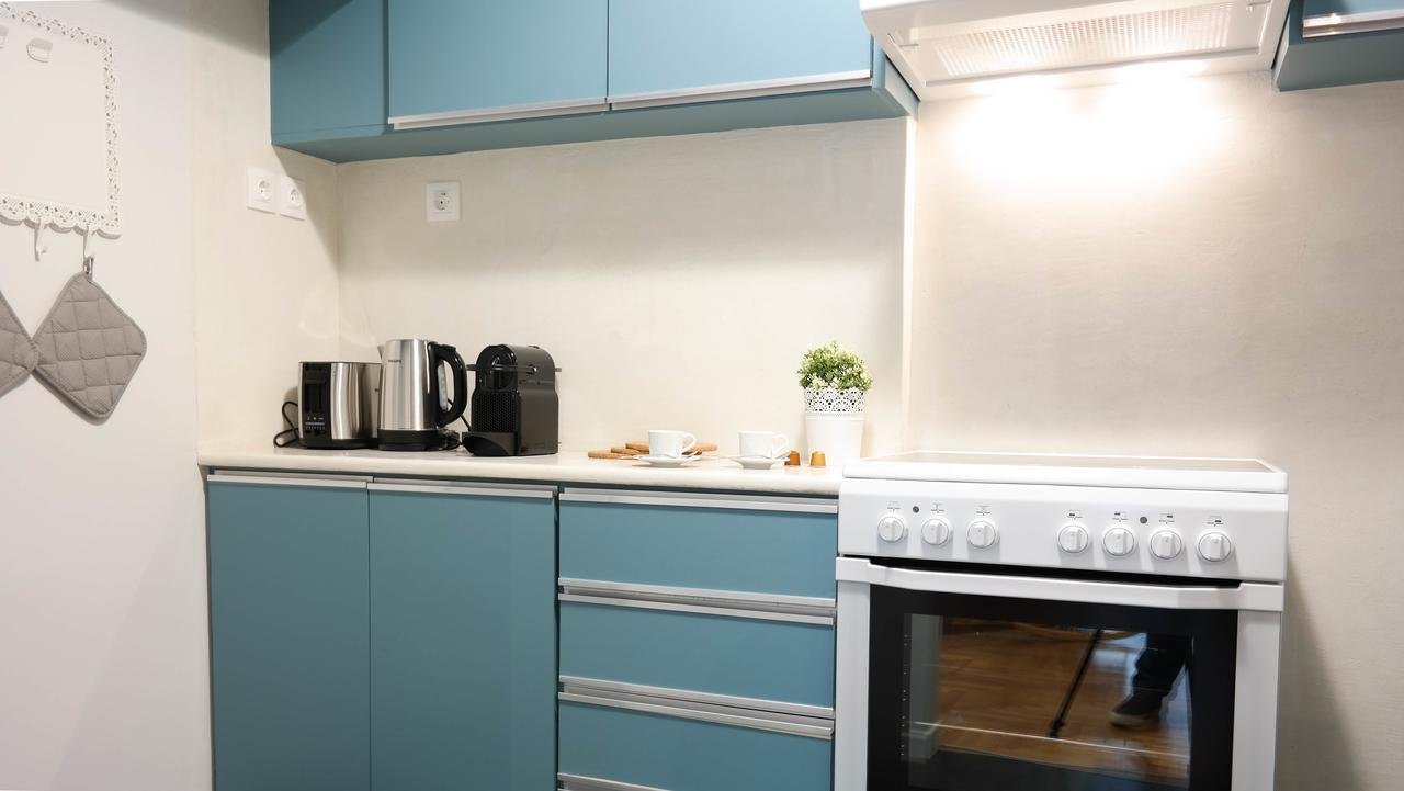 דירות אתונה Modern Downtown Flat Near The Acropolis By Upstreet מראה חיצוני תמונה