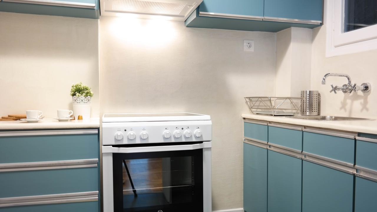 דירות אתונה Modern Downtown Flat Near The Acropolis By Upstreet מראה חיצוני תמונה